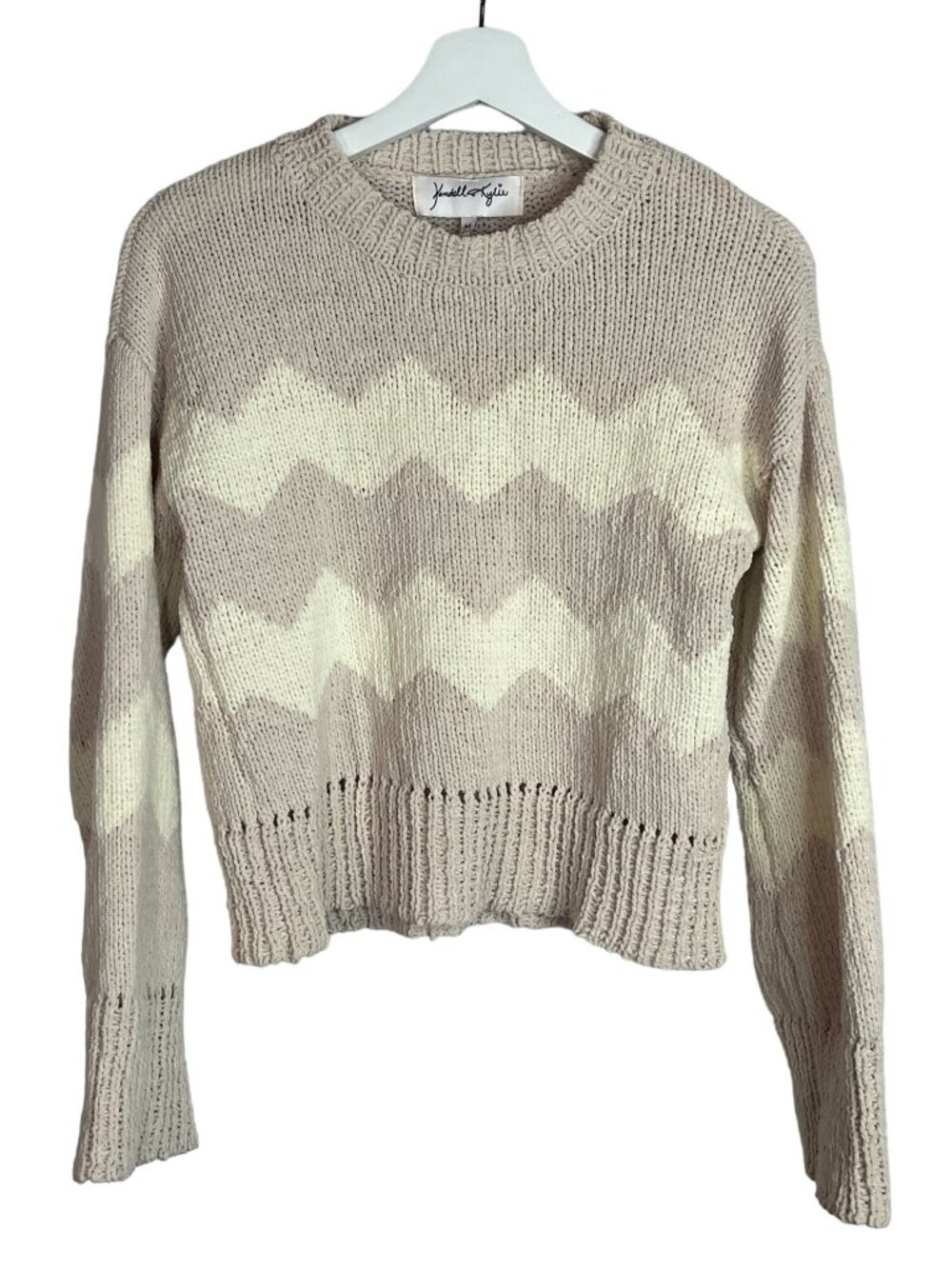 Kendall & Kylie Chevron Knit Sweater Womens Medium Tan Cream Cozy